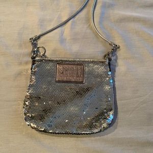 Coach poppy purse